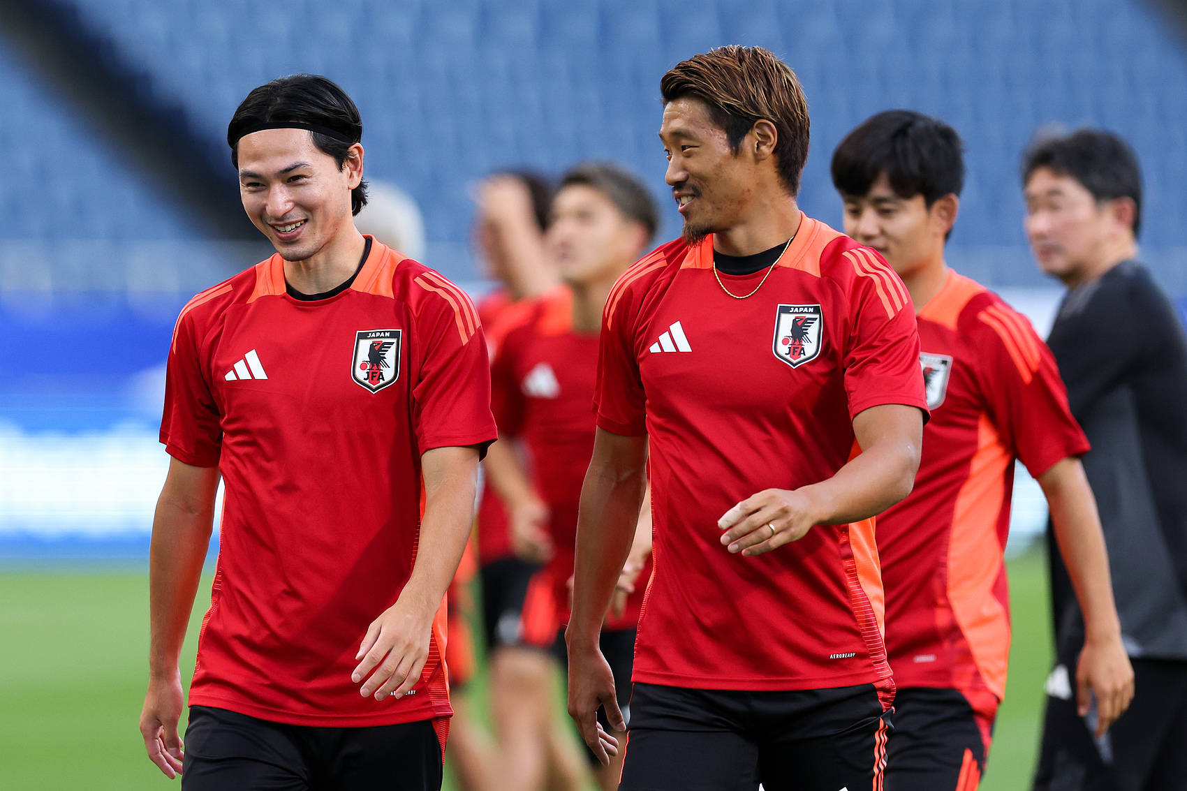 主场优势：日本队在国内比赛中迎来胜利